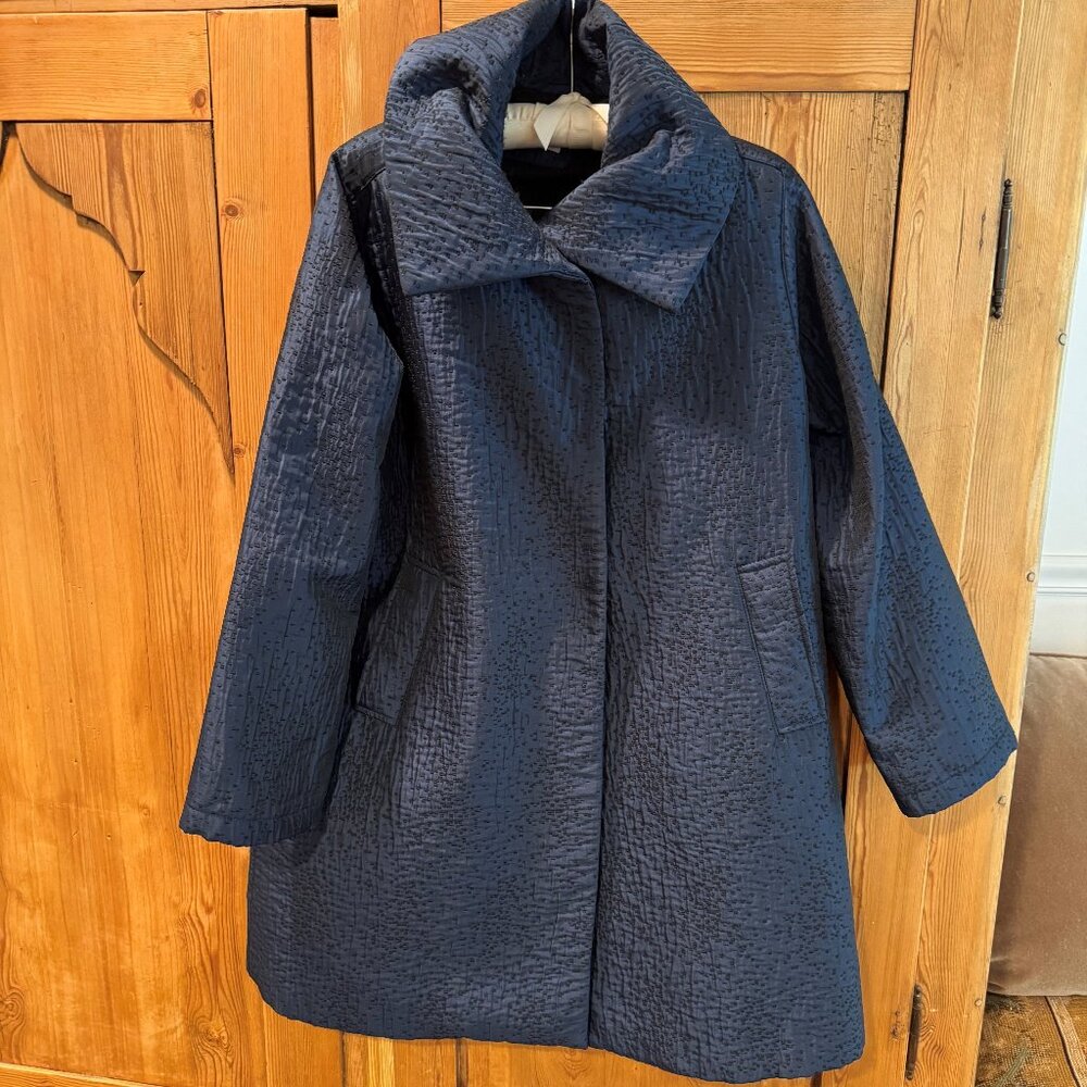 Elegant slightly puffy Jane Post Evening knee length Coat